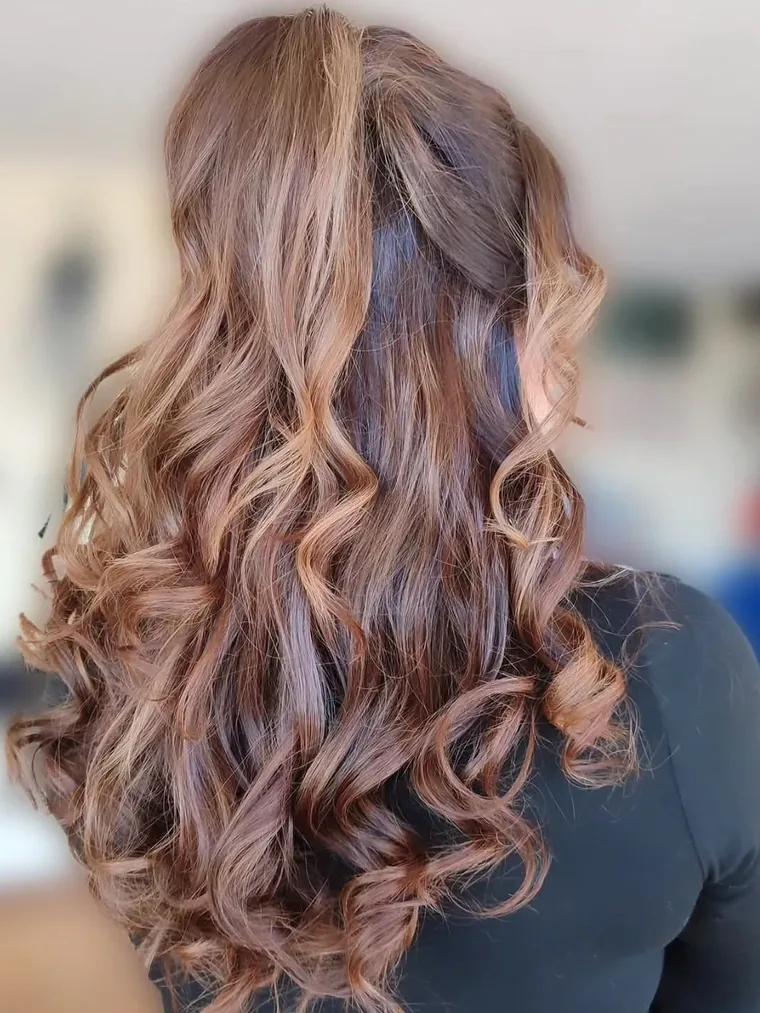 Peinado de ondas para evento